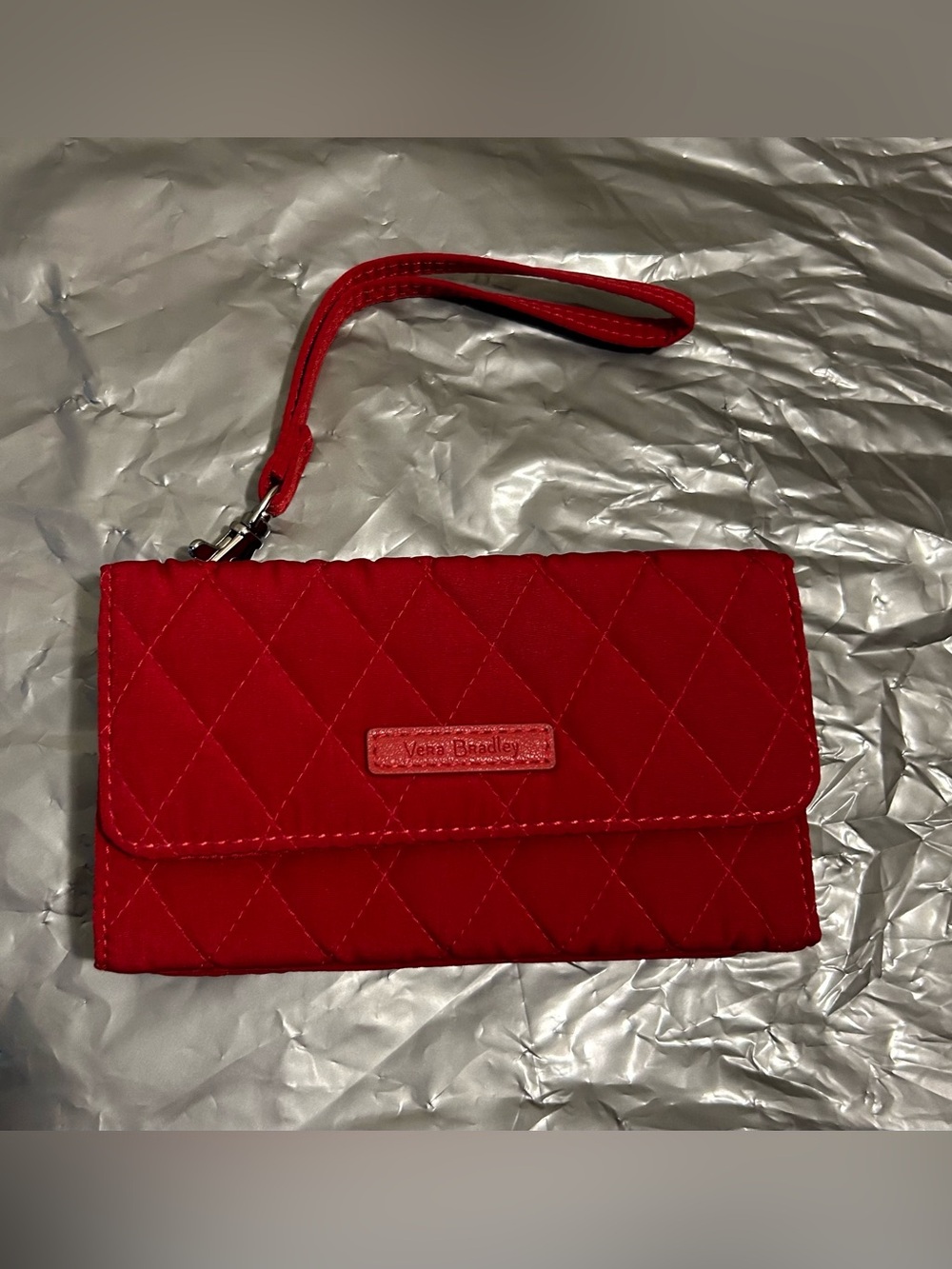 Vera Bradley tango Red Quilted Wristlet Clutch wallet with Strap NWOT